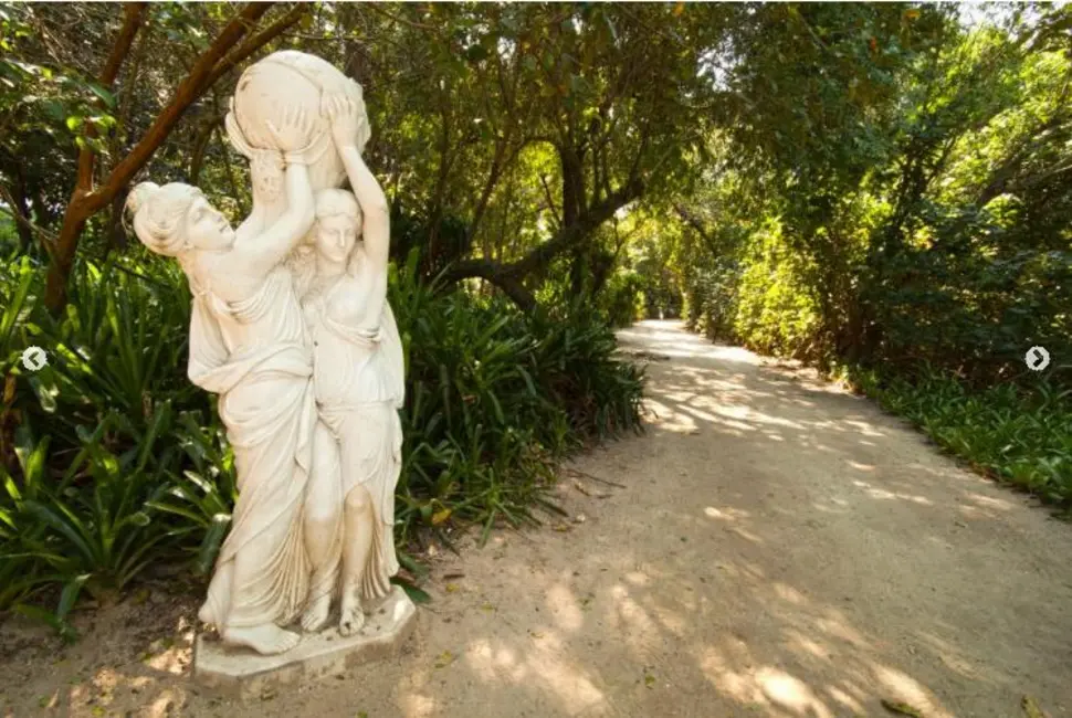 Apartamento com 4 quartos à venda, 197m2 em Rio De Janeiro - RJ - imagem 4 Foto 4 de Apartamento com 4 quartos à venda, 197m2 em Rio De Janeiro - RJ