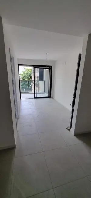 Foto 3 de Apartamento com 2 quartos à venda, 60m2 em Rio De Janeiro - RJ