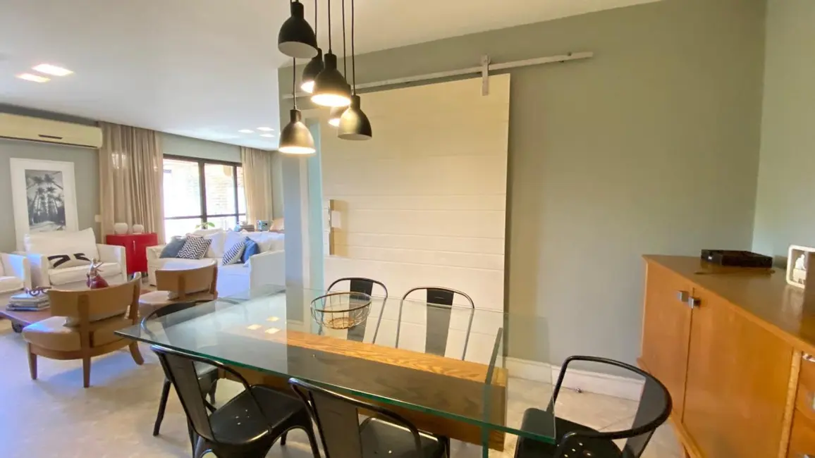Foto 8 de Apartamento com 4 quartos à venda, 300m2 em Rio De Janeiro - RJ