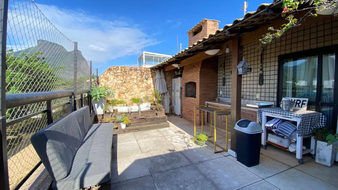 Foto 2 de Apartamento com 4 quartos à venda, 300m2 em Rio De Janeiro - RJ