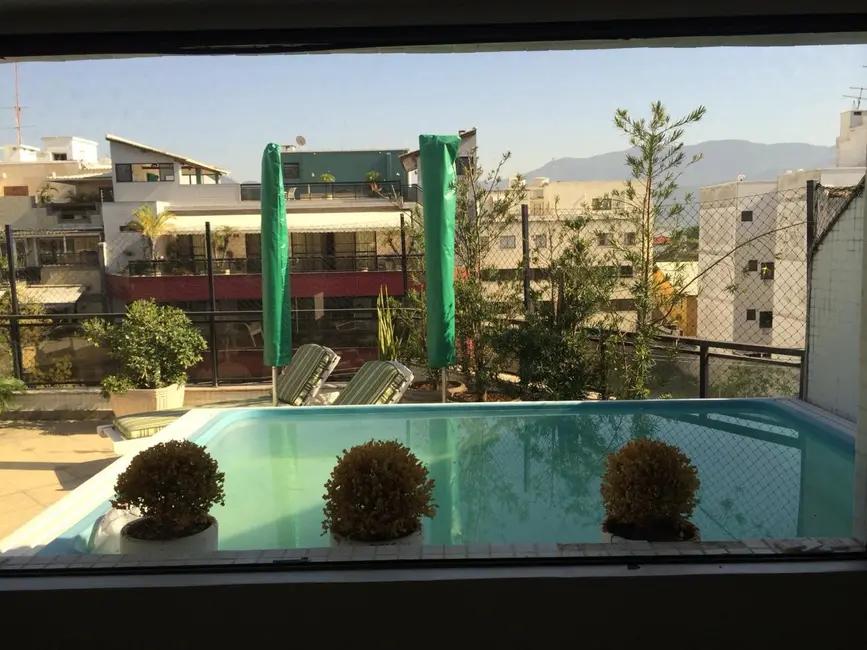 Foto 2 de Apartamento com 3 quartos à venda, 186m2 em Rio De Janeiro - RJ