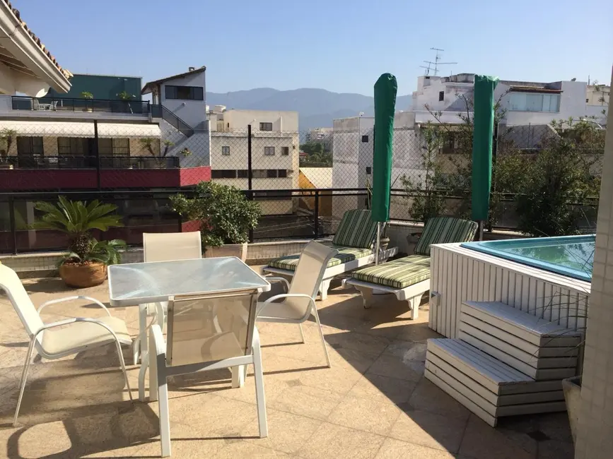 Foto 8 de Apartamento com 3 quartos à venda, 186m2 em Rio De Janeiro - RJ