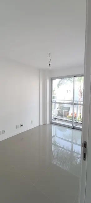 Casa de Condomínio com 4 quartos à venda, 306m2 em Rio De Janeiro - RJ - imagem 8 Foto 8 de Casa de Condomínio com 4 quartos à venda, 306m2 em Rio De Janeiro - RJ