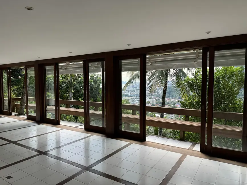 Foto 7 de Casa de Condomínio com 4 quartos à venda, 1828m2 em Rio De Janeiro - RJ