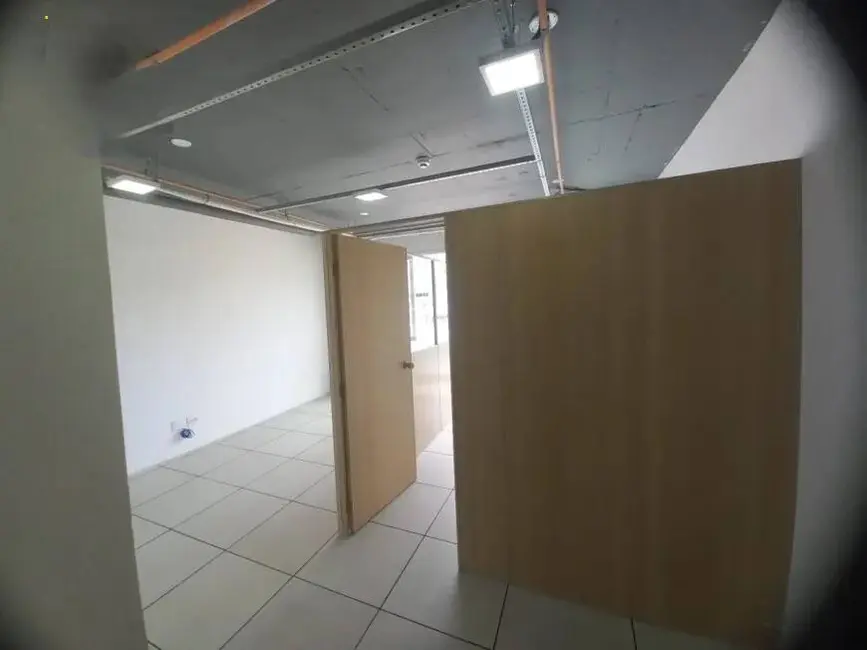 Sala Comercial para alugar, 35m2 em Jardim Messina, Jundiai - SP - imagem 6 Foto 6 de Sala Comercial para alugar, 35m2 em Jardim Messina, Jundiai - SP