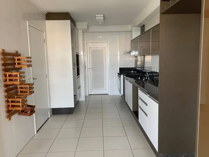 Foto 2 de Apartamento com 4 quartos à venda, 216m2 em Jardim São Bento, Jundiai - SP