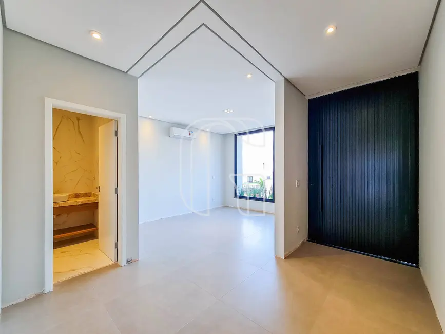 Casa com 3 quartos à venda, 356m2 em Jundiai - SP - imagem 9 Foto 9 de Casa com 3 quartos à venda, 356m2 em Jundiai - SP