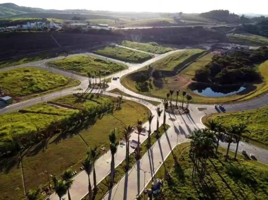 Casa com 3 quartos à venda, 300m2 em Jundiai - SP - imagem 8 Foto 8 de Casa com 3 quartos à venda, 300m2 em Jundiai - SP