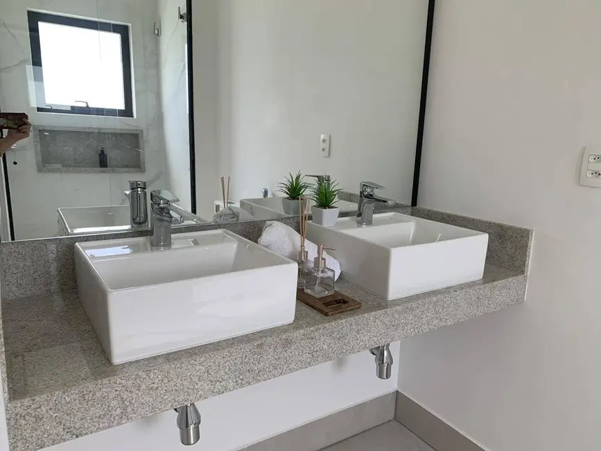 Casa com 3 quartos à venda, 300m2 em Jundiai - SP - imagem 3 Foto 3 de Casa com 3 quartos à venda, 300m2 em Jundiai - SP