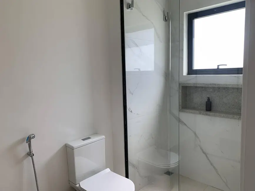 Casa com 3 quartos à venda, 300m2 em Jundiai - SP - imagem 2 Foto 2 de Casa com 3 quartos à venda, 300m2 em Jundiai - SP