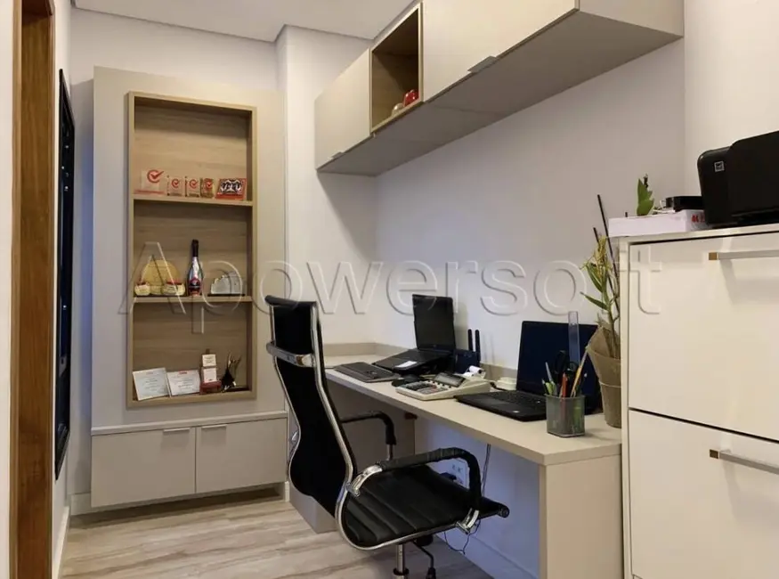 Casa com 3 quartos à venda, 300m2 em Jundiai - SP - imagem 3 Foto 3 de Casa com 3 quartos à venda, 300m2 em Jundiai - SP