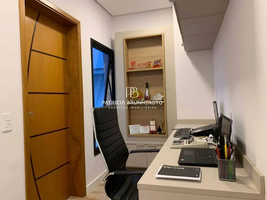 Casa com 3 quartos à venda, 300m2 em Jundiai - SP - imagem 9 Foto 9 de Casa com 3 quartos à venda, 300m2 em Jundiai - SP
