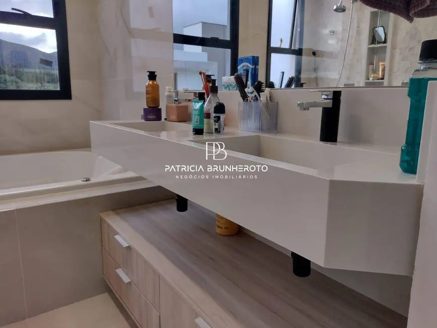 Casa com 3 quartos à venda, 300m2 em Jundiai - SP - imagem 8 Foto 8 de Casa com 3 quartos à venda, 300m2 em Jundiai - SP