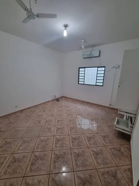 Sala Comercial para alugar, 600m2 em Centro, Jundiai - SP - imagem 5 Foto 5 de Sala Comercial para alugar, 600m2 em Centro, Jundiai - SP