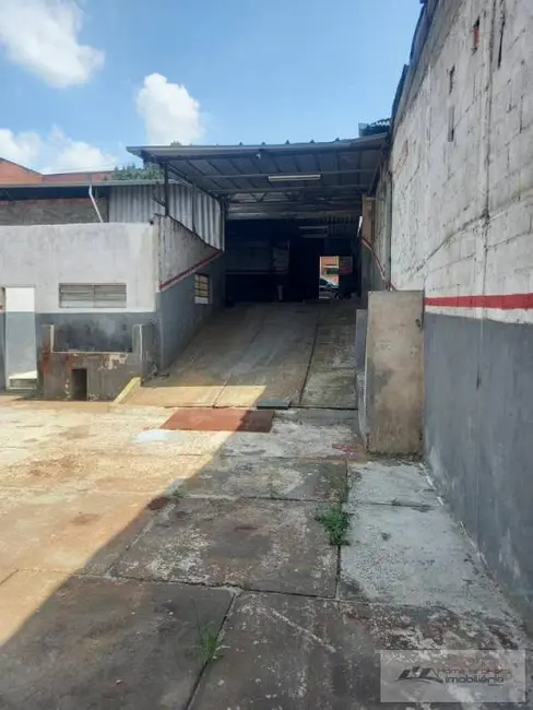 Foto 2 de Armazém / Galpão para alugar, 130m2 em Vila Vianelo, Jundiai - SP