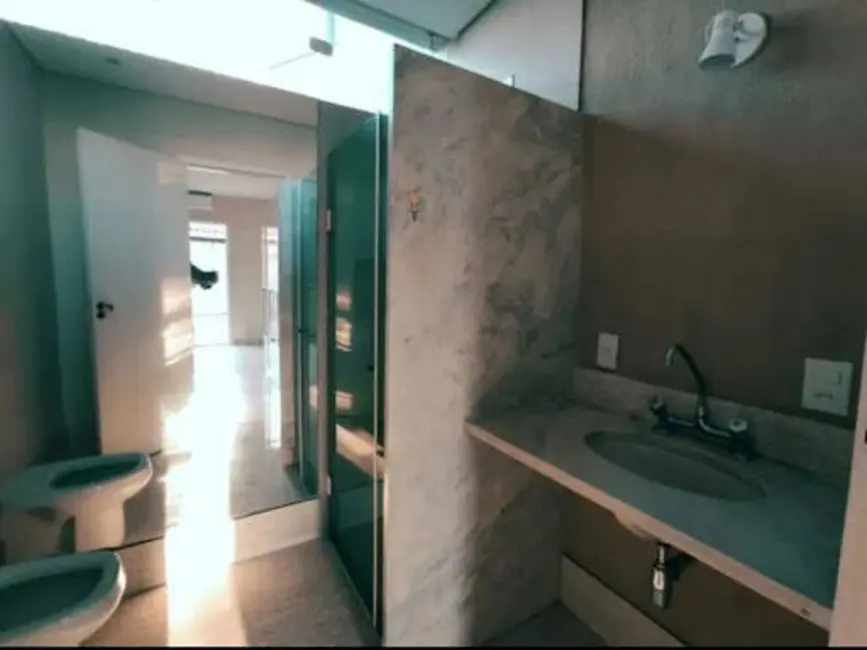 Foto 4 de Casa com 3 quartos para alugar, 180m2 em Vila Liberdade, Jundiai - SP