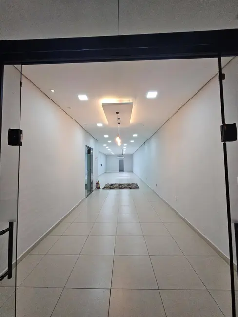 Foto 2 de Sala Comercial à venda e para alugar, 130m2 em Vila Vianelo, Jundiai - SP