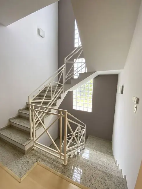 Casa de Condomínio com 4 quartos à venda e para alugar, 425m2 em Portal do Paraíso II, Jundiai - SP - imagem 5 Foto 5 de Casa de Condomínio com 4 quartos à venda e para alugar, 425m2 em Portal do Paraíso II, Jundiai - SP