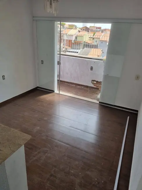 Foto 2 de Casa com 2 quartos para alugar, 75m2 em Vila Nova Jundiainópolis, Jundiai - SP