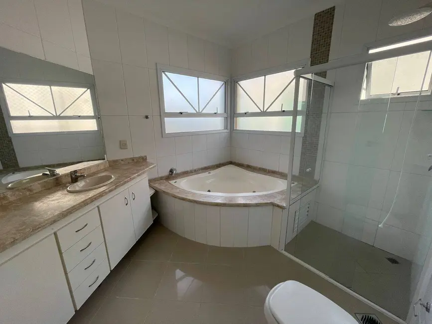 Casa de Condomínio com 3 quartos para alugar, 300m2 em Engordadouro, Jundiai - SP - imagem 8 Foto 8 de Casa de Condomínio com 3 quartos para alugar, 300m2 em Engordadouro, Jundiai - SP