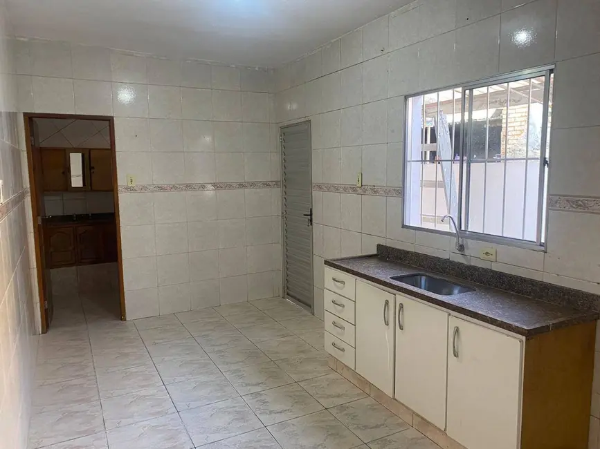 Foto 3 de Casa com 4 quartos à venda, 127m2 em Conjunto Residencial Iapi, Jundiai - SP