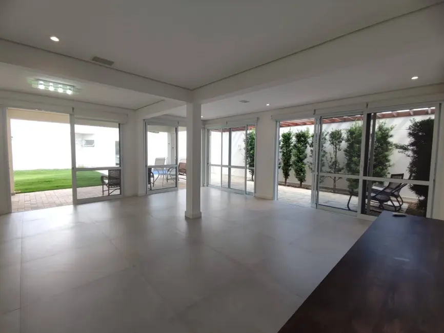 Foto 8 de Casa de Condomínio com 4 quartos para alugar, 220m2 em Jardim Ermida I, Jundiai - SP