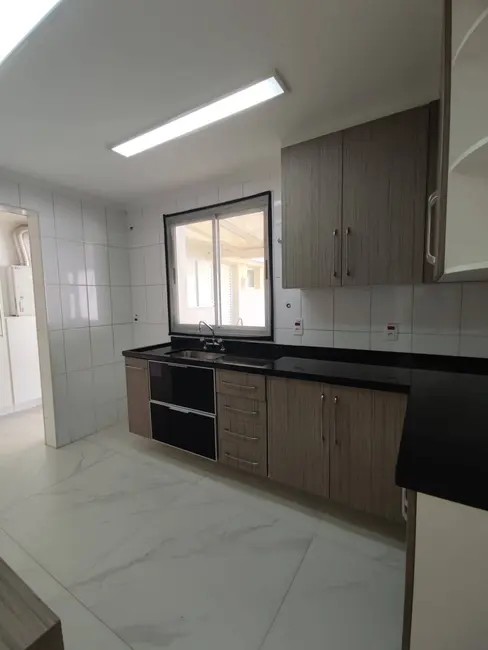 Foto 3 de Casa de Condomínio com 4 quartos para alugar, 220m2 em Jardim Ermida I, Jundiai - SP