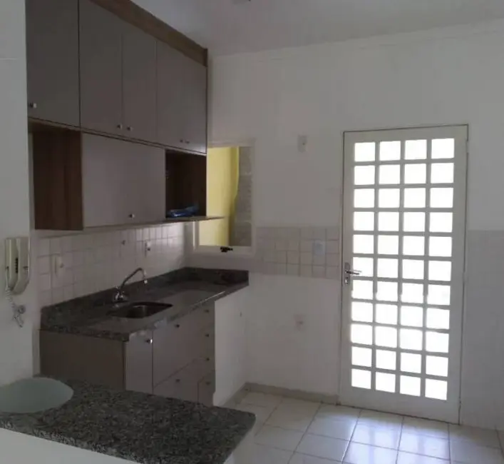 Foto 1 de Casa de Condomínio com 2 quartos para alugar, 80m2 em Chácara Planalto, Jundiai - SP