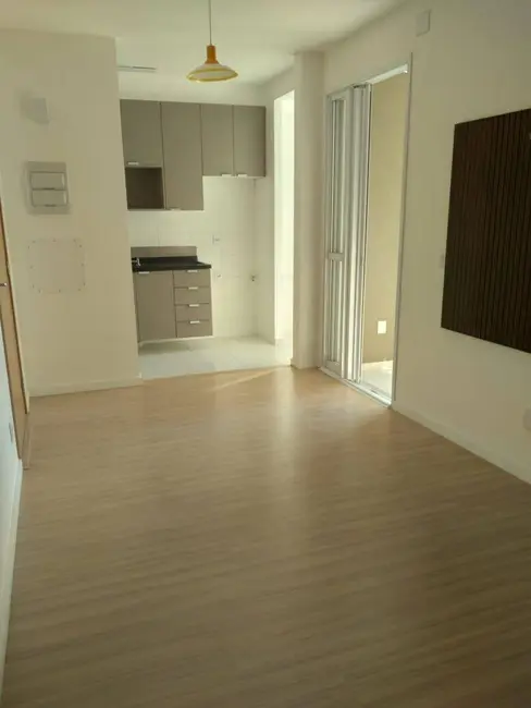 Foto 7 de Apartamento com 2 quartos à venda e para alugar, 51m2 em Vila Galvão, Jundiai - SP
