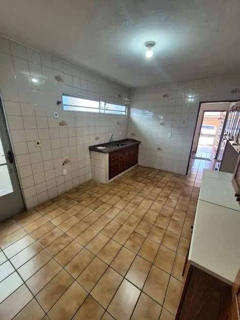 Casa com 3 quartos à venda, 125m2 em Vila Vianelo, Jundiai - SP - imagem 4 Foto 4 de Casa com 3 quartos à venda, 125m2 em Vila Vianelo, Jundiai - SP