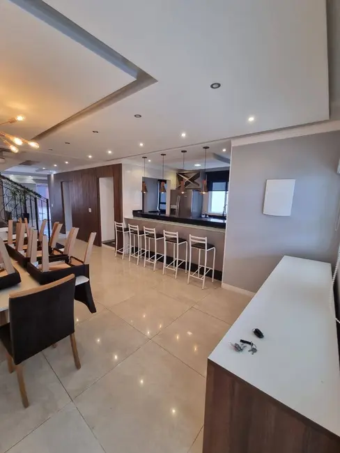 Foto 9 de Casa com 4 quartos para alugar, 550m2 em Jardim Merci I, Jundiai - SP