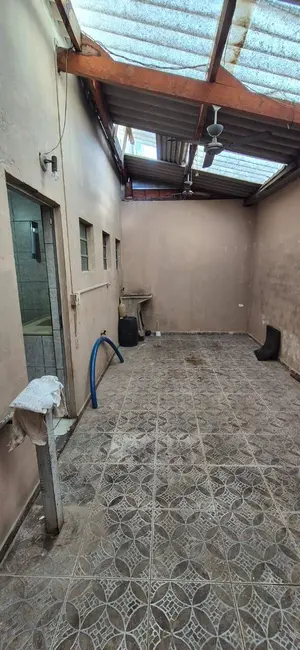 Sala Comercial para alugar, 120m2 em Medeiros, Jundiai - SP - imagem 3 Foto 3 de Sala Comercial para alugar, 120m2 em Medeiros, Jundiai - SP