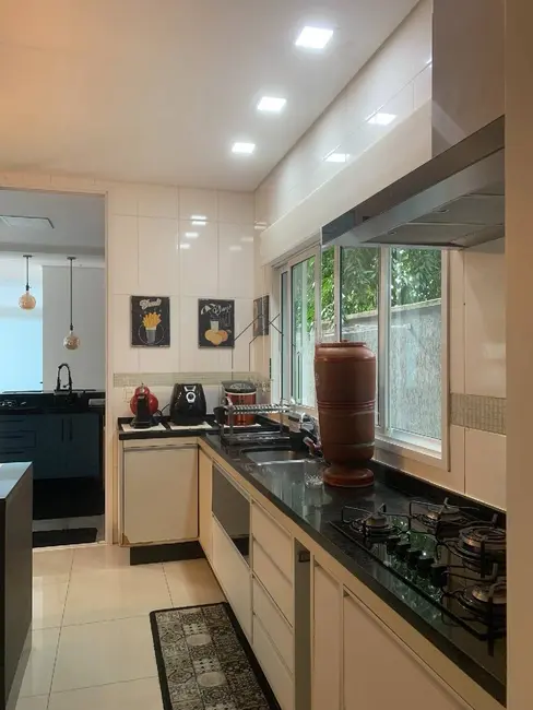 Foto 2 de Casa de Condomínio com 3 quartos à venda, 345m2 em Itupeva - SP