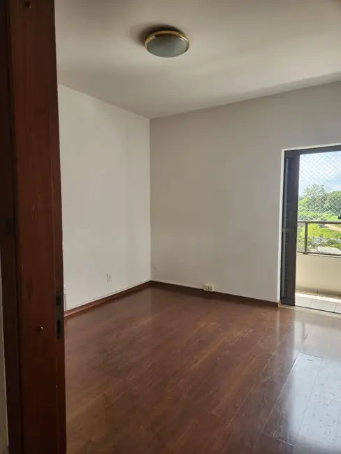Foto 2 de Apartamento com 4 quartos para alugar, 236m2 em Vila Virgínia, Jundiai - SP