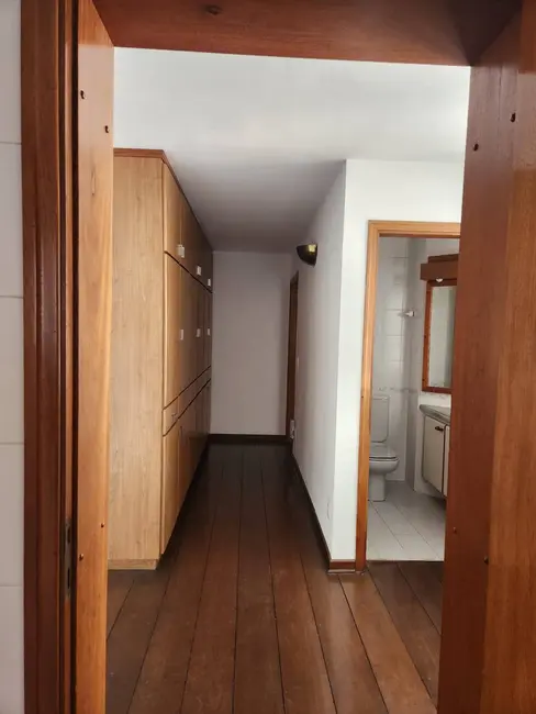 Foto 4 de Apartamento com 4 quartos para alugar, 236m2 em Vila Virgínia, Jundiai - SP