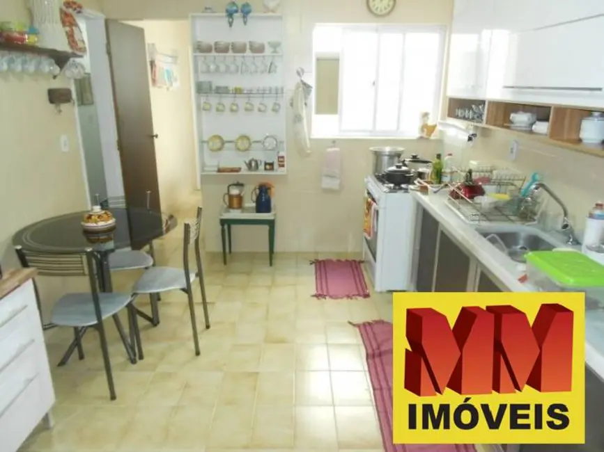 Cobertura com 4 quartos à venda, 138m2 em Passagem, Cabo Frio - RJ - imagem 8 Foto 8 de Cobertura com 4 quartos à venda, 138m2 em Passagem, Cabo Frio - RJ