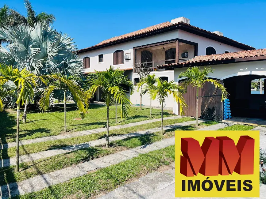 Foto 1 de Casa de Condomínio com 8 quartos à venda, 556m2 em Centro, Cabo Frio - RJ