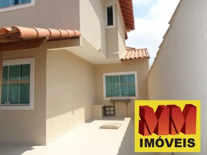 Foto 8 de Casa com 4 quartos à venda e para alugar, 200m2 em Foguete, Cabo Frio - RJ