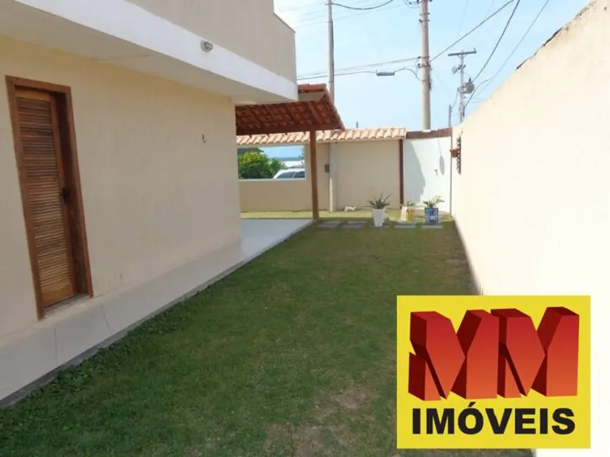 Foto 5 de Casa com 4 quartos à venda e para alugar, 200m2 em Foguete, Cabo Frio - RJ