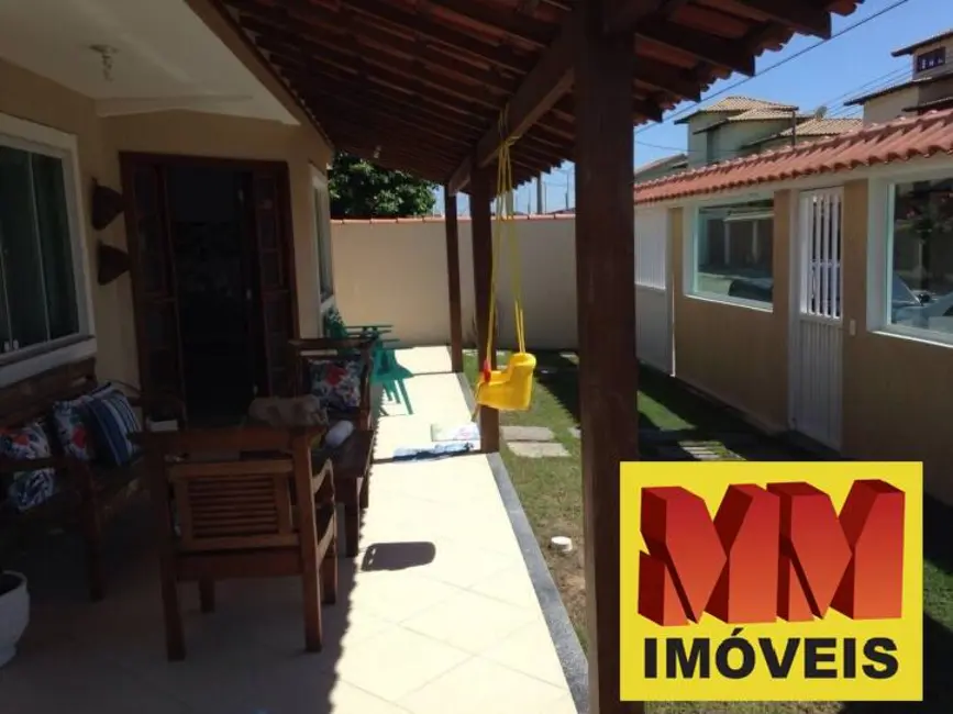 Foto 3 de Casa com 4 quartos à venda e para alugar, 200m2 em Foguete, Cabo Frio - RJ