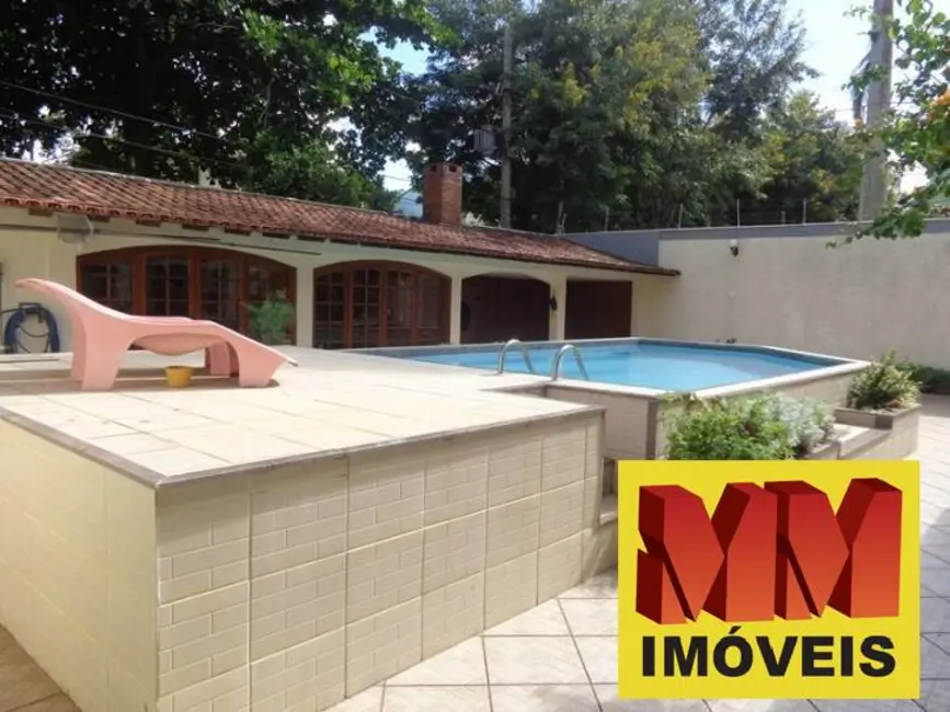 Foto 4 de Casa com 3 quartos à venda, 248m2 em Centro, Cabo Frio - RJ