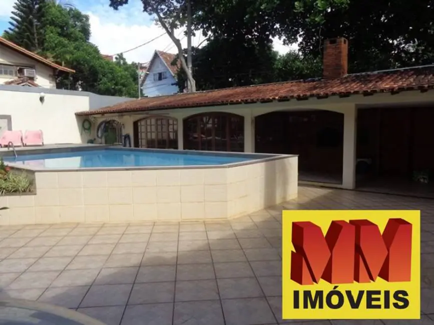 Foto 3 de Casa com 3 quartos à venda, 248m2 em Centro, Cabo Frio - RJ