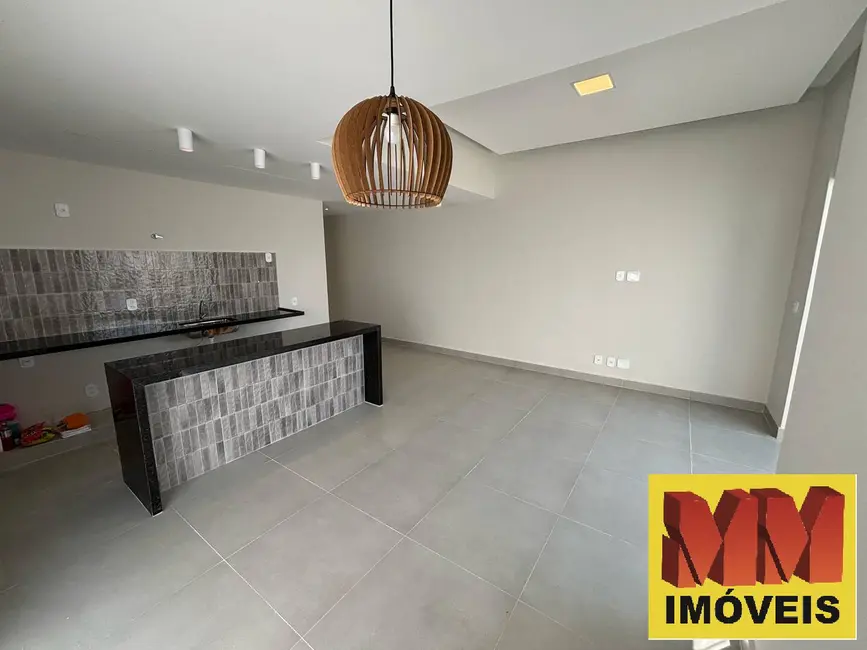 Foto 8 de Casa com 2 quartos à venda, 70m2 em Cabo Frio - RJ