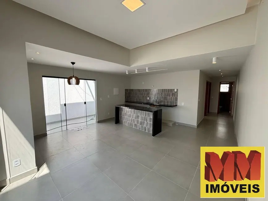 Foto 7 de Casa com 2 quartos à venda, 70m2 em Cabo Frio - RJ