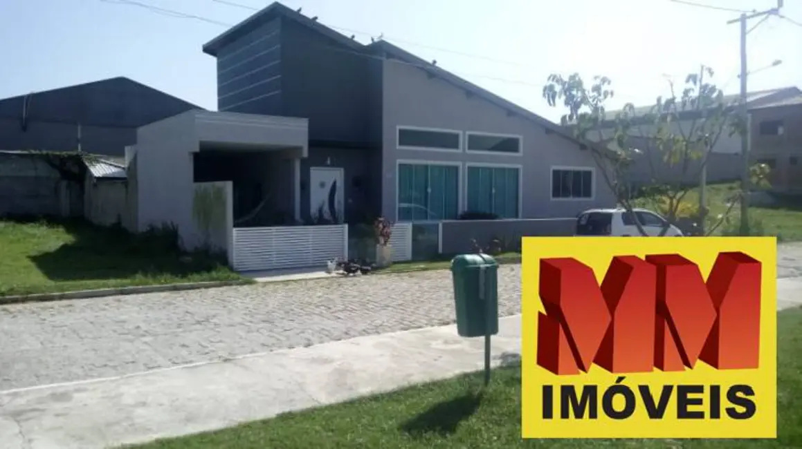 Casa de Condomínio com 4 quartos à venda, 200m2 em São Mateus, Sao Pedro Da Aldeia - RJ - imagem 2 Foto 2 de Casa de Condomínio com 4 quartos à venda, 200m2 em São Mateus, Sao Pedro Da Aldeia - RJ