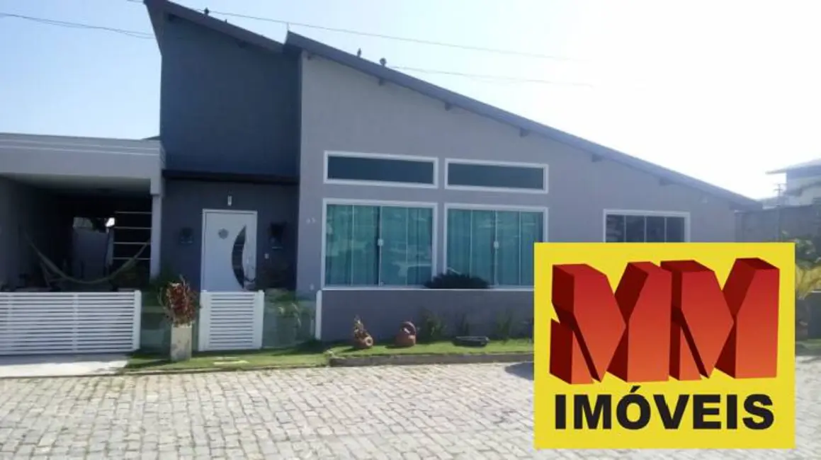 Foto 1 de Casa de Condomínio com 4 quartos à venda, 200m2 em São Mateus, Sao Pedro Da Aldeia - RJ