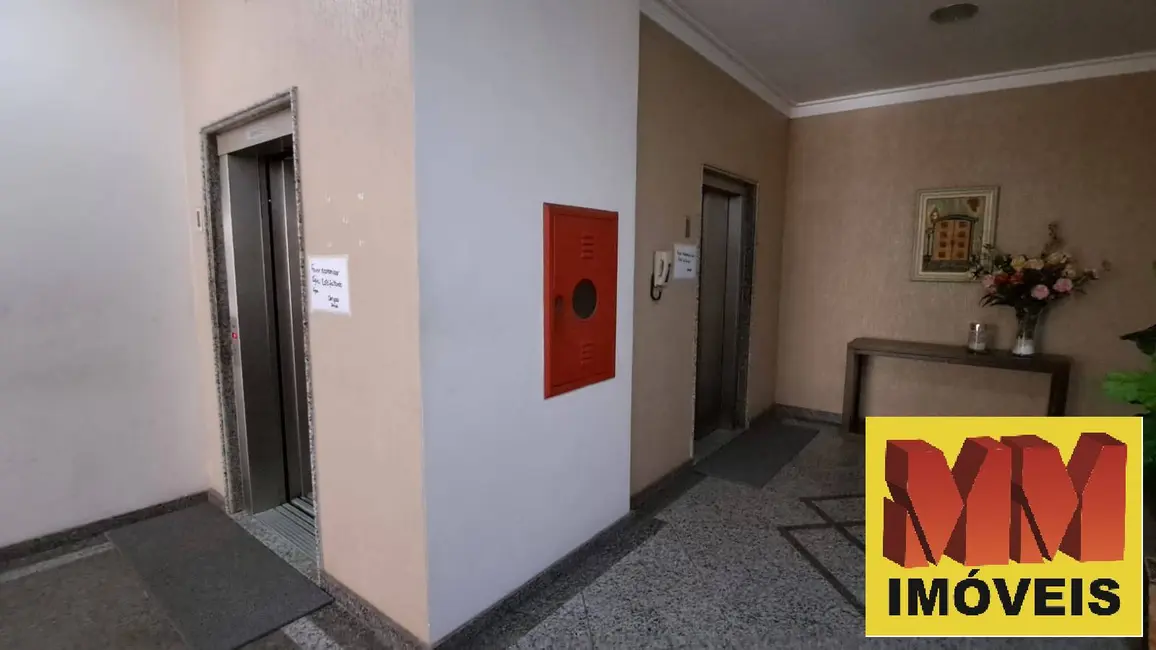 Apartamento com 2 quartos à venda, 85m2 em Centro, Cabo Frio - RJ - imagem 4 Foto 4 de Apartamento com 2 quartos à venda, 85m2 em Centro, Cabo Frio - RJ