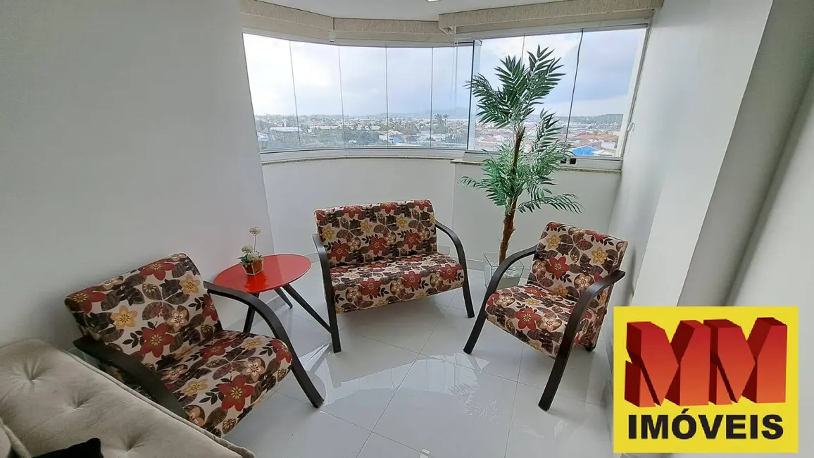 Cobertura com 3 quartos à venda, 138m2 em Centro, Cabo Frio - RJ - imagem 4 Foto 4 de Cobertura com 3 quartos à venda, 138m2 em Centro, Cabo Frio - RJ