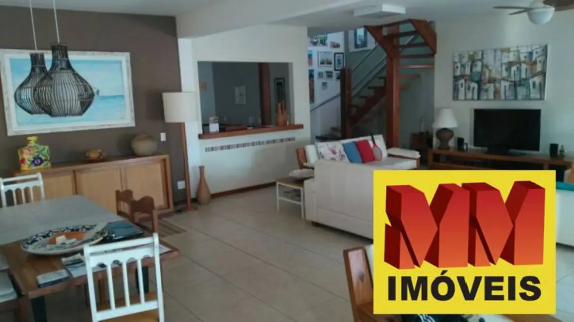 Foto 2 de Casa com 4 quartos à venda, 290m2 em Portinho, Cabo Frio - RJ