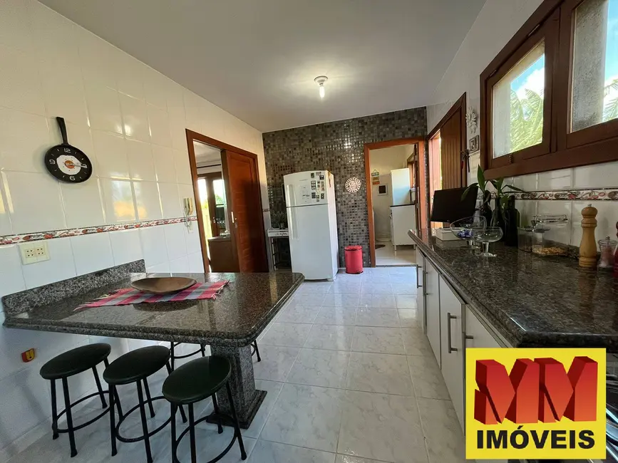 Casa de Condomínio com 5 quartos à venda, 300m2 em Praia do Siqueira, Cabo Frio - RJ - imagem 7 Foto 7 de Casa de Condomínio com 5 quartos à venda, 300m2 em Praia do Siqueira, Cabo Frio - RJ